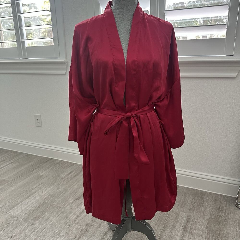 Victoria’s Secret Vintage 2004 Satin Red Robe One Size With Belt & Pockets